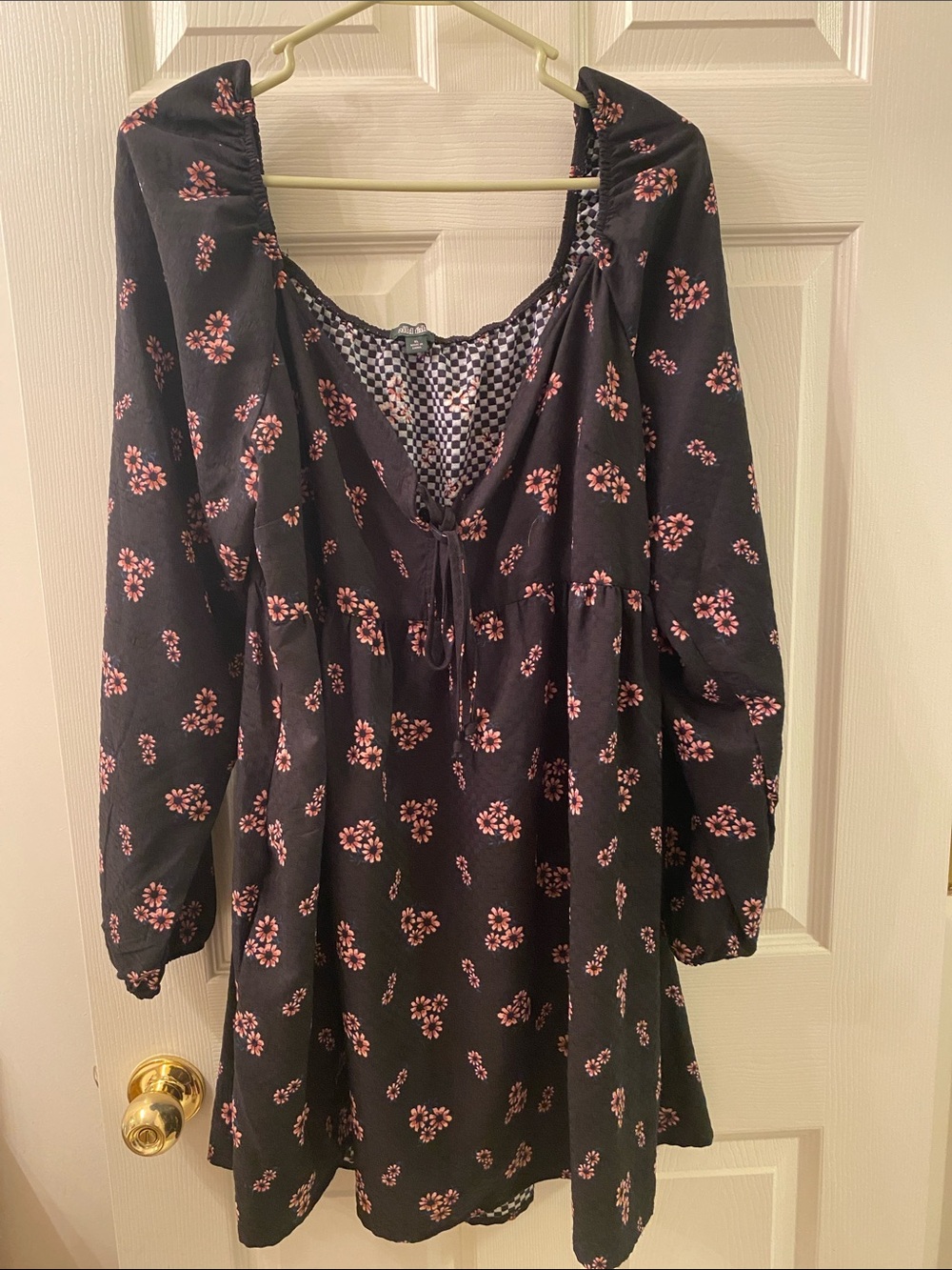 Wild Fable Black Floral Peasant Dress with Pink Daisies